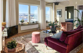3 Bedroom Lovely Apartment In Uppsala, Uppsala